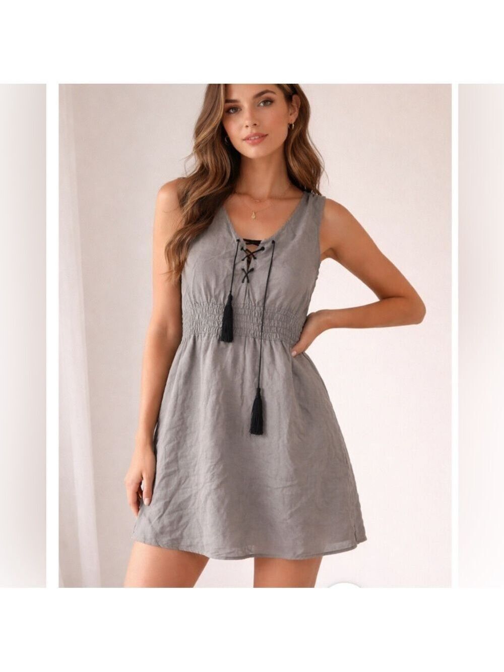 Leyendecker 100 percent silk Gray Sleeveless Lace-Up Dress size small